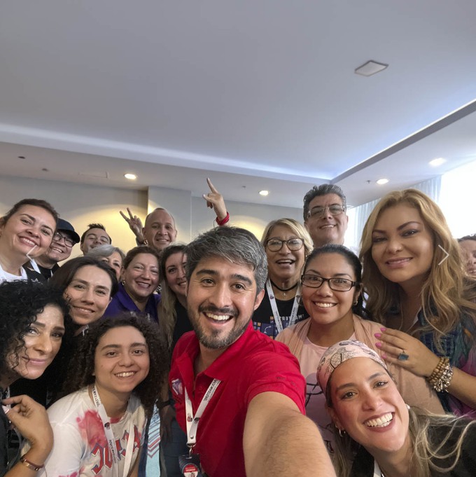 Contamos con más de 1.000 talentos de toda América Latina y el mundo.