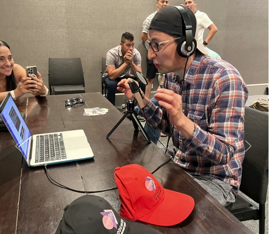 Webinar con mentores de todas las regiones.